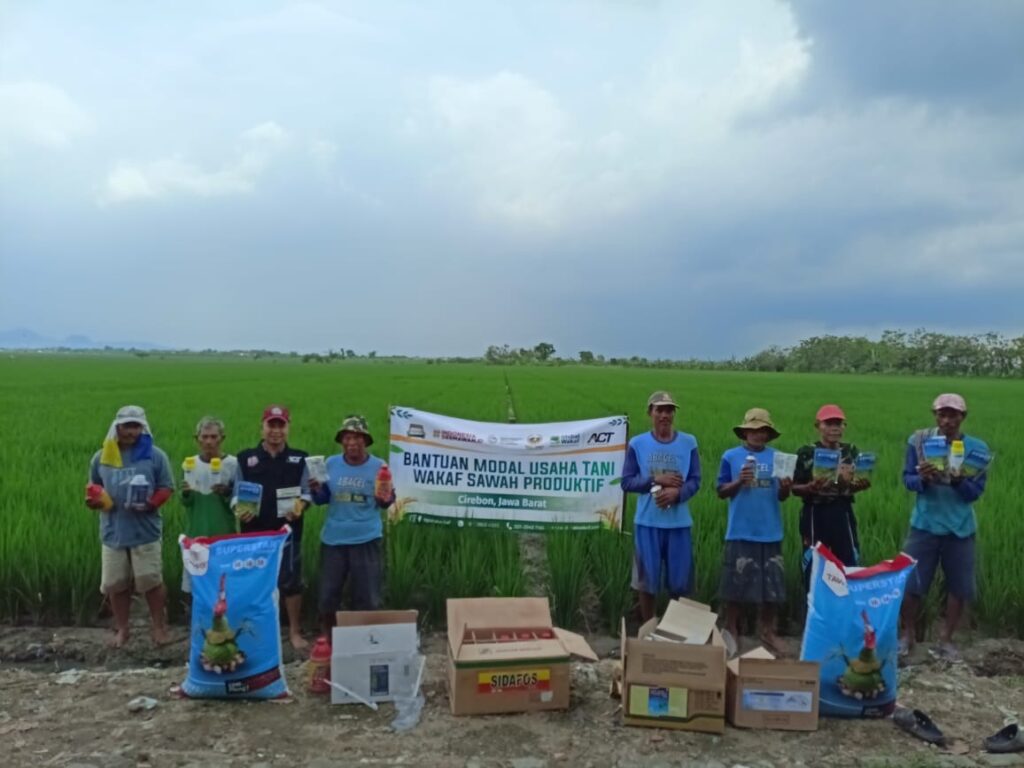 Global Wakaf-ACT Distribusikan Bantuan Modal ke Petani
