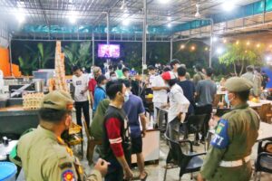 Langgar Prokes, Pemko Medan Tertibkan Restoran Chinese Food