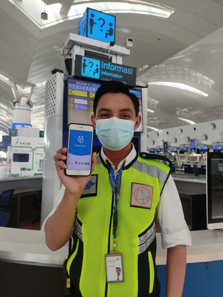 Penumpang Bandara Kualanamu Wajib Unduh Aplikasi “PeduliLindungi”