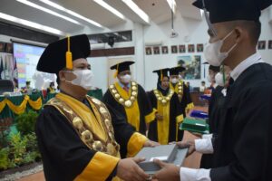 1.381 Lulusan Unimed Diwisuda Secara Daring   