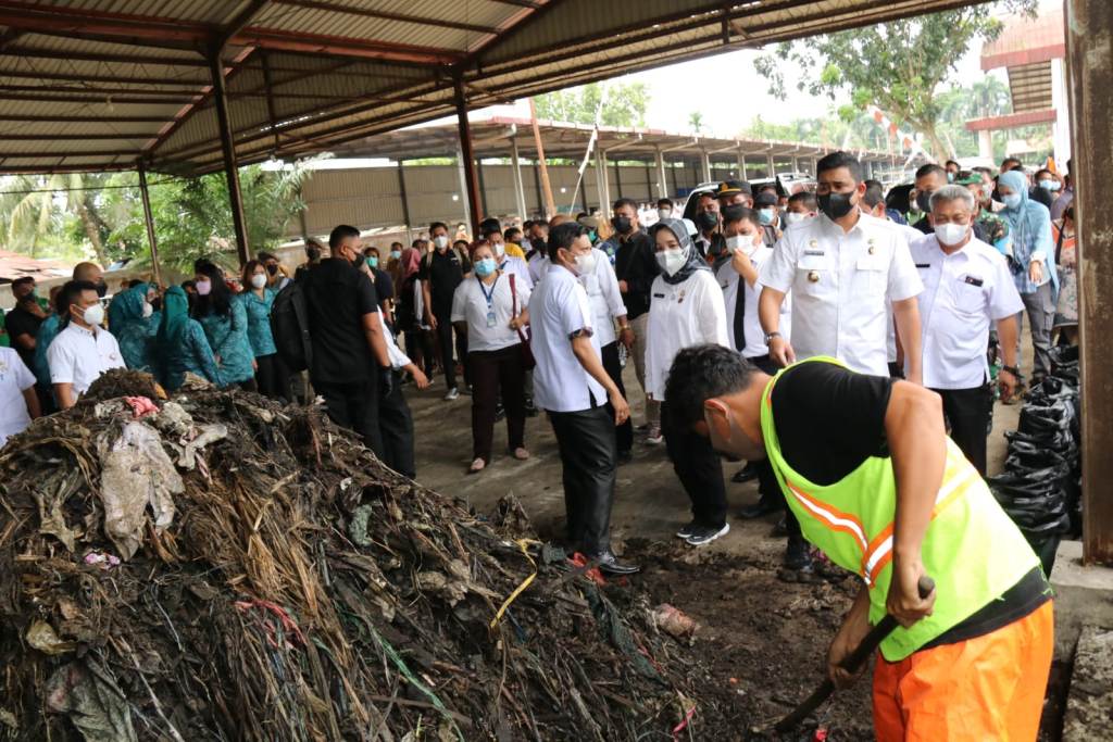 Enam Lokasi Kawasan Percontohan Bebas Sampah Mulai Bersih