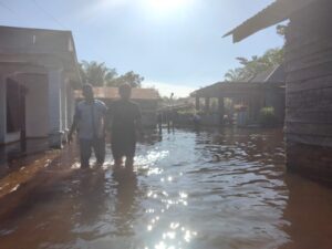 Warga Korban Banjir di Asahan Mulai Keluhkan Penyakit