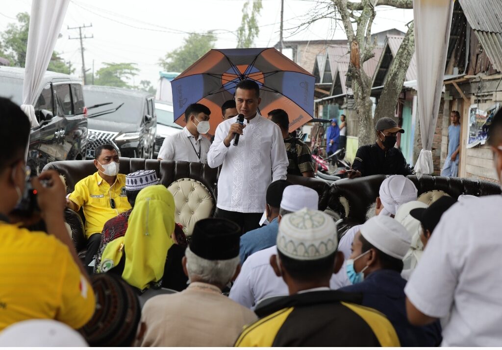 Musa Rajekshah Tinjau Perbaikan Jalan DI Panjaitan Tanjungbalai, Minta Masyarakat Ikut Berpartisipasi Mengisi Pembangunan