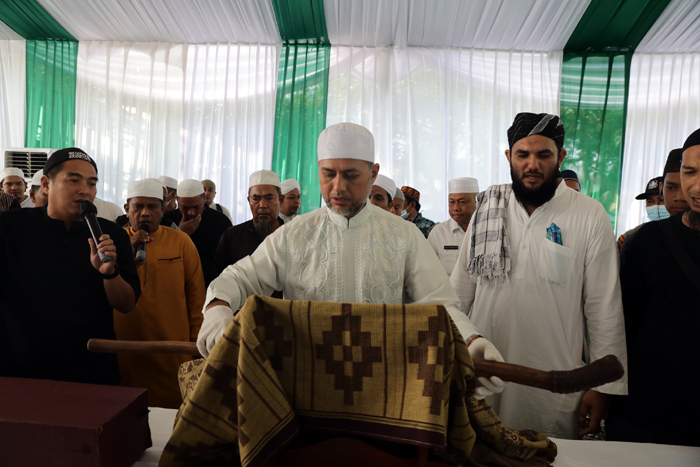 Pameran Artefak Rasulullah Hadir di Masjid Al-Musannif Medan