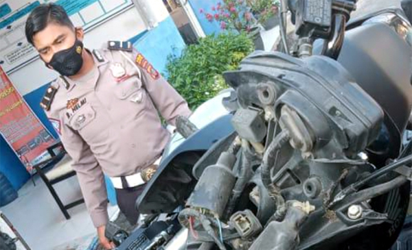 Lakalantas di Jalinsum Sergai, Truk Kabur Honda Verza Ringsek 2 Orang Luka-luka
