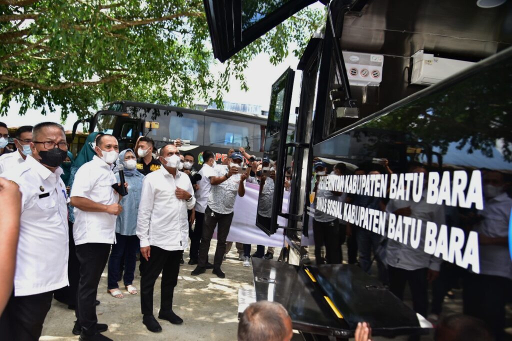 Edy Rahmayadi Apresiasi Kreativitas Kabupaten Batubara Luncurkan Bus Dapur Umum