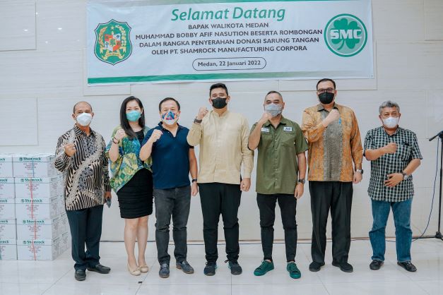 Dukung Pemko Medan Atasi Pandemi Covid-19, PT SMC Bantu 100.000 Sarung Tangan