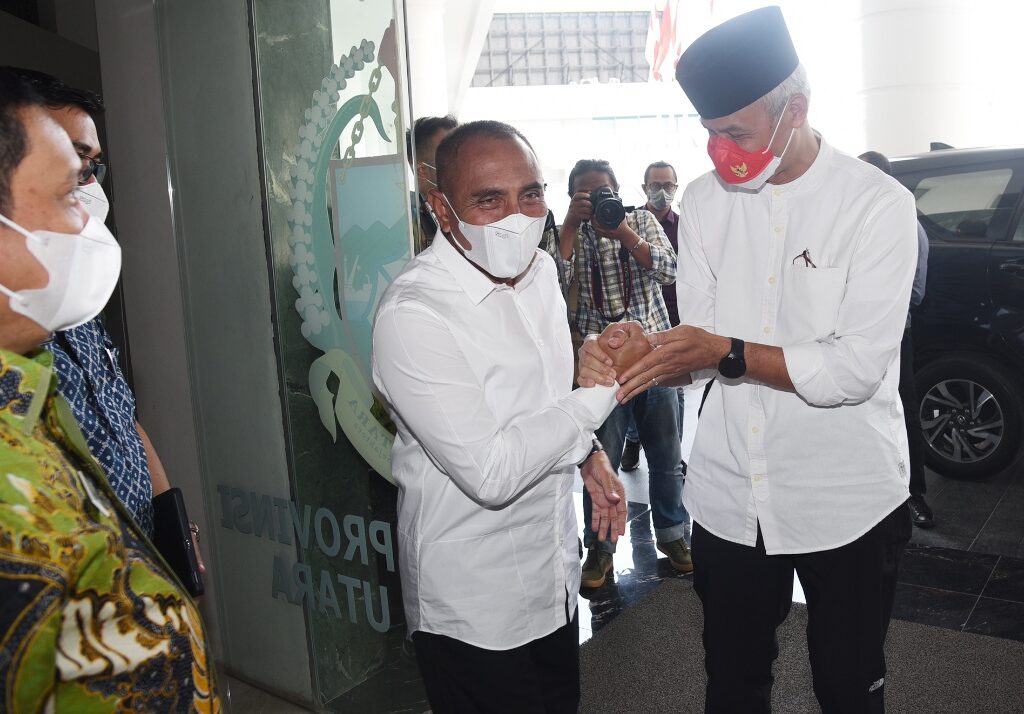 Ganjar Pranowo Datang Ke Medan dan Silaturahmi dengan Edy Rahmayadi