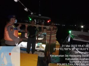 Patroli Perairan Personil Satpolair Polres Tanjungbalai Antisipasi PMI Ilegal