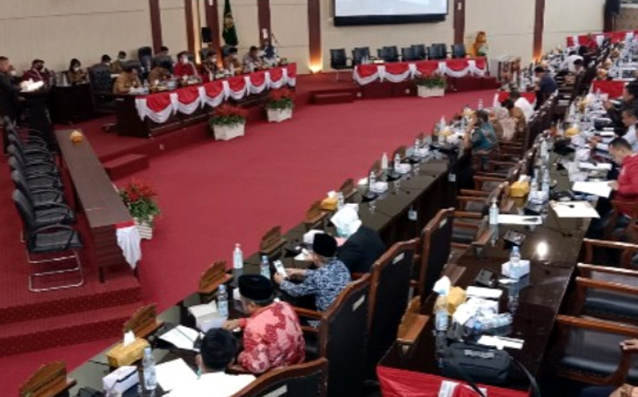 Tanggapan Fraksi Gabungan DPRD Medan Menilai Persentase Anggaran Pendidikan Dasar dan Menengah Pertama Sangat Rendah