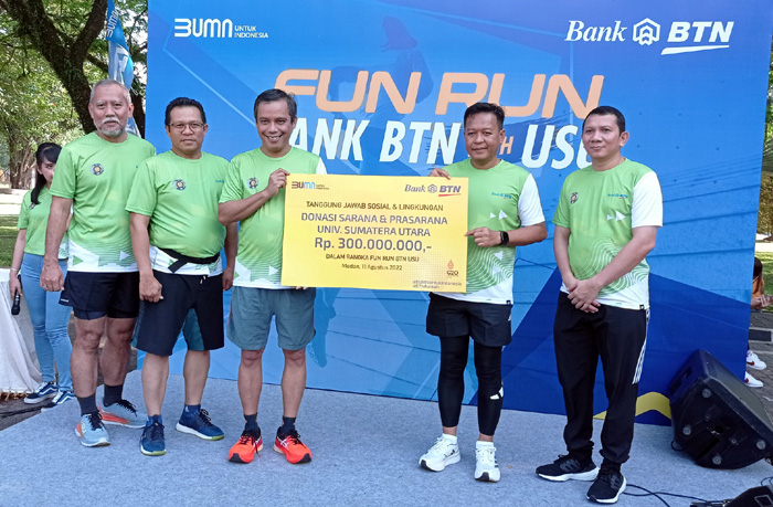 Fun Run Bank BTN-USU, Wadirut Nixon Napitupulu Serahkan CSR Dalam Bentuk Sarana Dan Prasarana