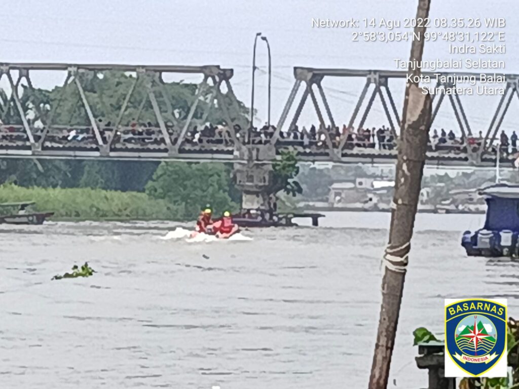 Pemancing Jatuh dari Atas Jembatan di Tanjungbalai Ditemukan Tewas