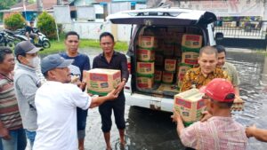 Sukimin Respon Cepat Salurkan Bantuan Logistik ke Warga di Asahan yang Terdampak Banjir