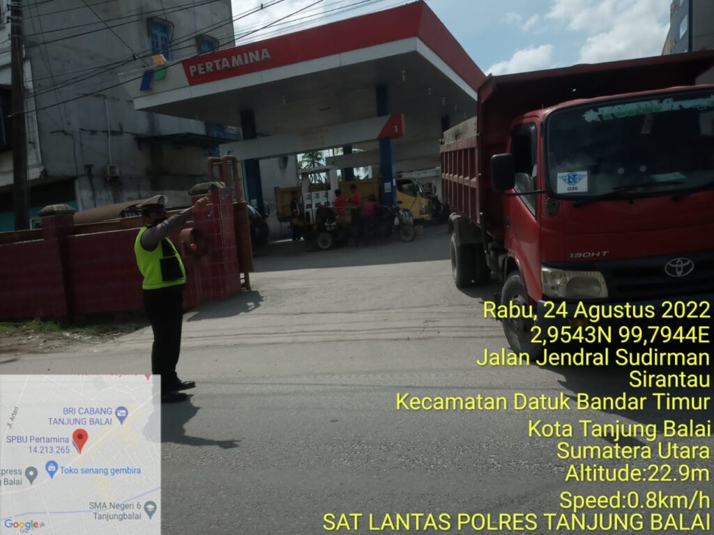 Antisipasi Kelangkaan BBM Personil Satlantas Polres Tanjungbalai Patroli ke SPBU