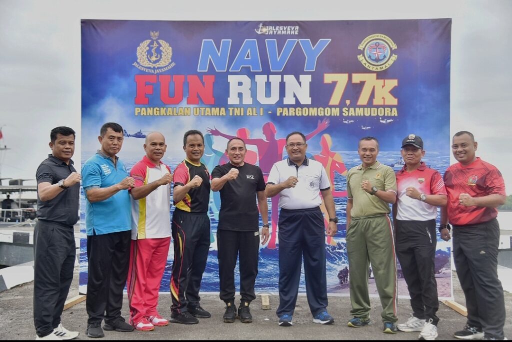 Gubsu Edy Rahmayadi Lepas Peserta Fun Run HUT ke-77 TNI AL