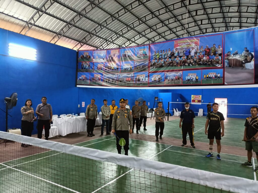 Buka Turnament Badminton, Kapolres Serdang Bedagai : Jaring Atlet Menuju PON 2024