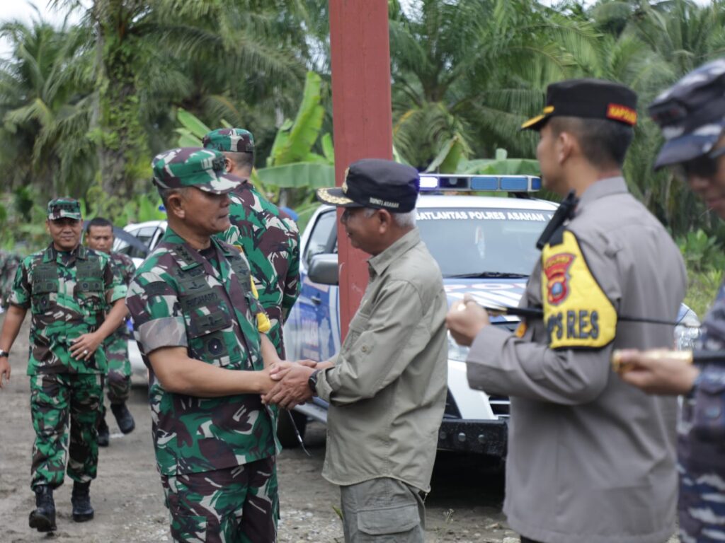 Bupati Asahan : TNI Berkontribusi Bantu Pemerataan Pembangunan Daerah Pelosok
