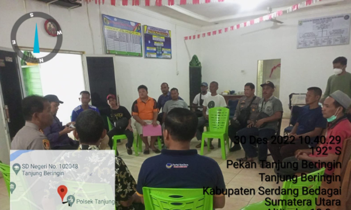 Jumat Curhat! Kapolsek Tanjung Beringin, AKP Tobat Sihombing Ajak Warga Ciptakan Situasi Kamtibmas