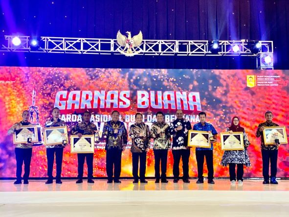 Kemendagri Anugerahkan 2 Kategori Garda Nasional Bumi dan Bencana Award 2022 ke Pemko Medan