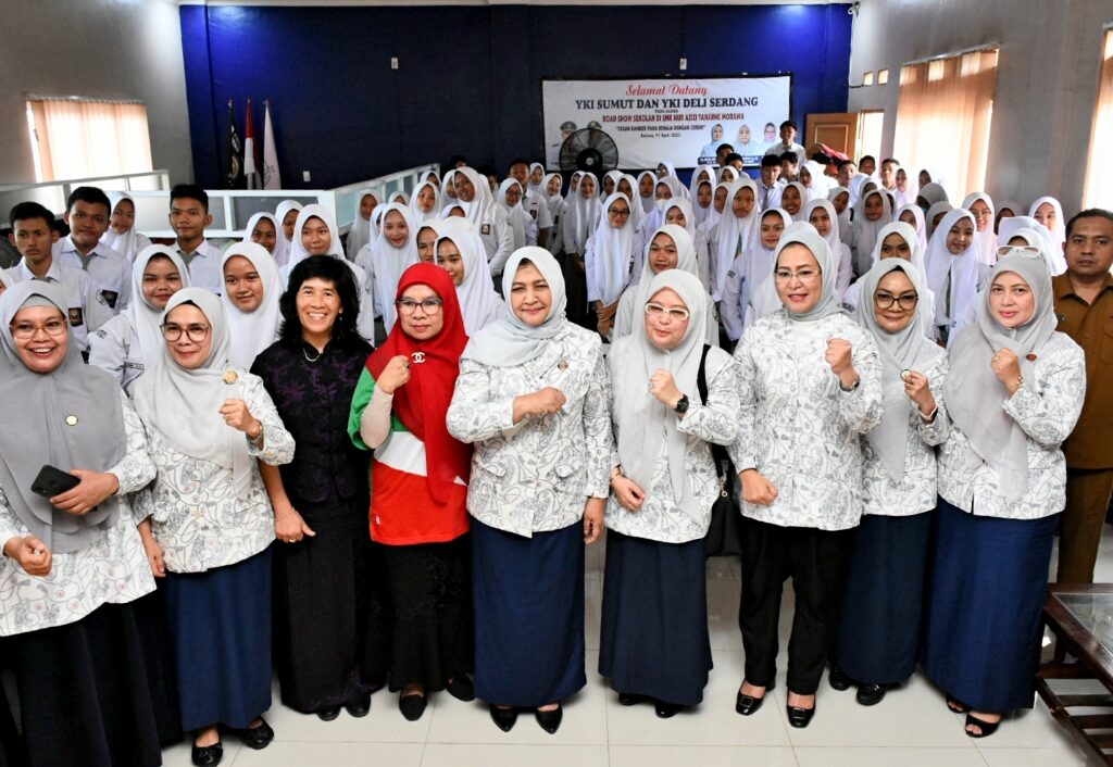 Edukasi Cegah Kanker Pada Remaja, YKI Sumut Kunjungi Pelajar SMK Nur Azizi Tanjung Morawa