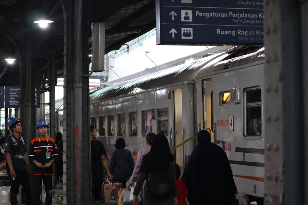 Mulai 1 Juni 2023, Jadwal Keberangkatan Kereta Api di PT KAI Divre I SU Berubah, Waktu Perjalanan Makin Singkat