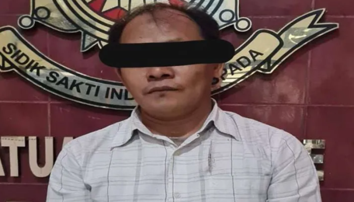 Personel Unit Tipikor Polres Asahan Menahan Mantan Kepala Desa Sidomulyo Terkait Kasus Korupsi