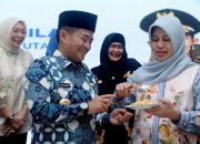 Tasyakuran Milad ke-58, Pj Gubernur Sumut Duduk Lesehan Bareng OPD