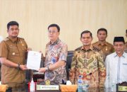 Rapat Paripurna DPRD Medan: Bobby Sampaikan Penjelasan Ranperda Penyelenggaraan Perumahan dan Permukiman
