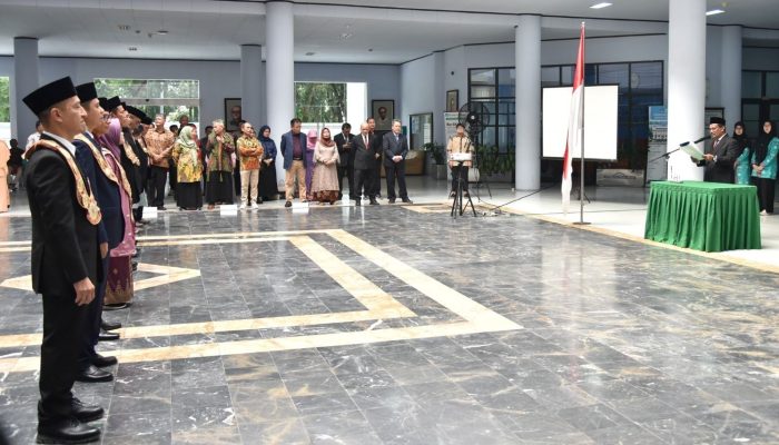 Rektor Unimed Lantik Wakil Rektor, Dekan dan Ketua Lembaga Periode 2023-2027