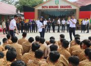 Millenials KAI Lakukan Aksi Sosial bagi Pelajar di Padang