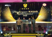 Prestasi Luar Biasa: Wakil Bupati Asahan Raih Penghargaan KASAD Kampung Pancasila 2023
