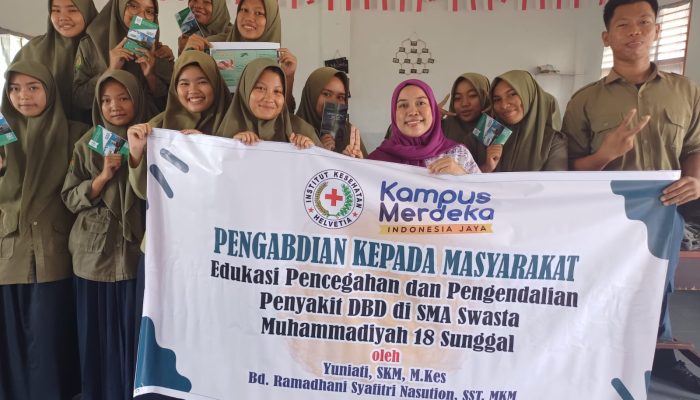 Dosen IKH Medan Beri Edukasi Pencegahan dan Pengendalian DBD ke Siswa SMA Muhammadiyah 18 Sunggal