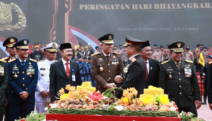 Kepala Kejaksaan Tinggi Sumatera Utara Idianto Hadiri Upacara Peringatan HUT Bhayangkara yang ke-78