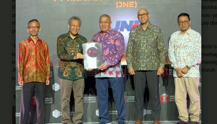 Indonesia Logistic Awards 2024, JNE Kembali Raih Penghargaan Courier of The Year