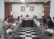 Pjs. Bupati Asahan melakukan Rapat dengan Komisi Informasi Sumut