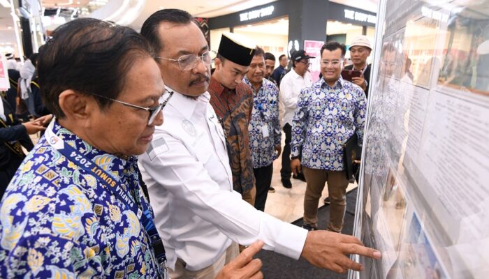 Ilyas Sitorus Apresiasi Pameran Nasional Filateli Tahun 2024