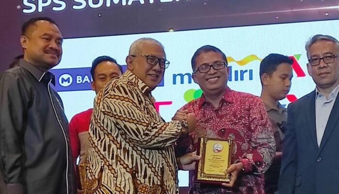 Pertamina Patra Niaga Regional Sumbagut Menerima Anugerah Mitra Media 2024